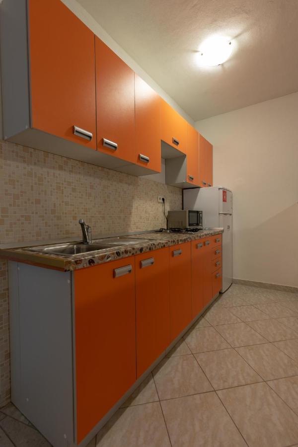 Apartman Kristo Vir Exteriör bild