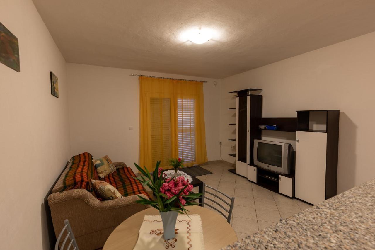 Apartman Kristo Vir Exteriör bild